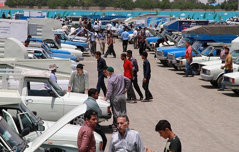 قیمت خودروهای پرفروش در بازار آزاد سه شنبه 27 آبان 1404