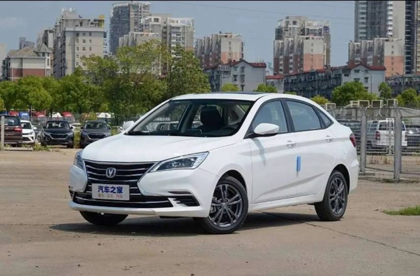  آغاز تولید آزمایشی ۴ دستگاه سدان Envoy در ایران‌خودرو