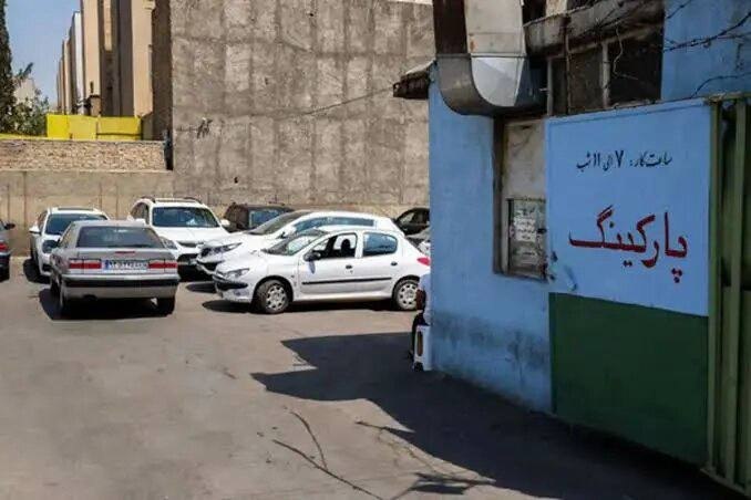 🔻هزینه پارک خودرو در تهران ۴۰ درصد افزایش یافت