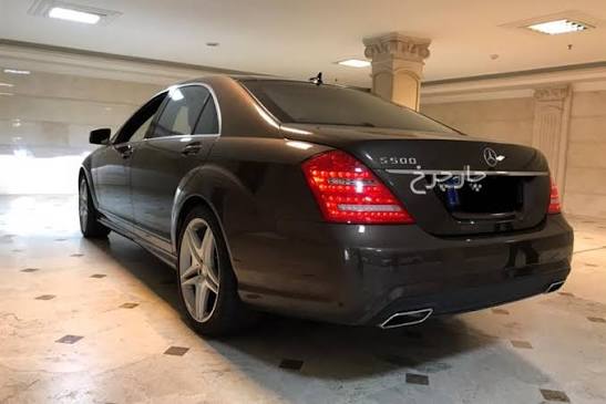حراج زیر قیمت یک دستگاه خودروی بنز S500  رنگ : مشکی  مدل : 2013 (توقیف..